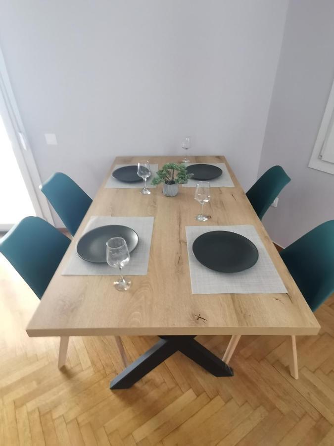 Penthouse Spacious W Super Wifi & Terrace, 2 Min From Metro Athen Exterior foto